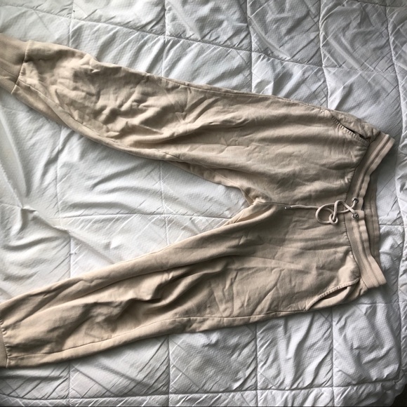 COMFY ASOS SWEATS - Picture 2 of 5